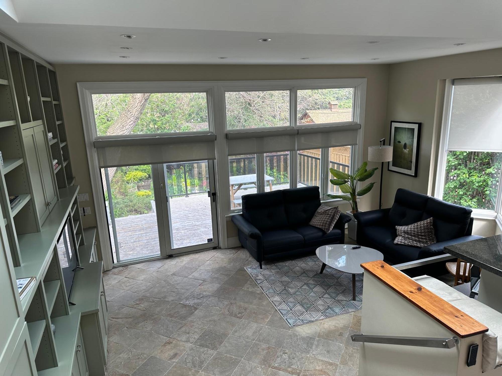 Double Bedroom On Up Or 3 Bedrooms In Basement Near Eglinton Subway Station Toronto Zewnętrze zdjęcie